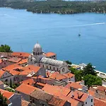 Ojra New With Seaview Διαμέρισμα Σίμπενικ