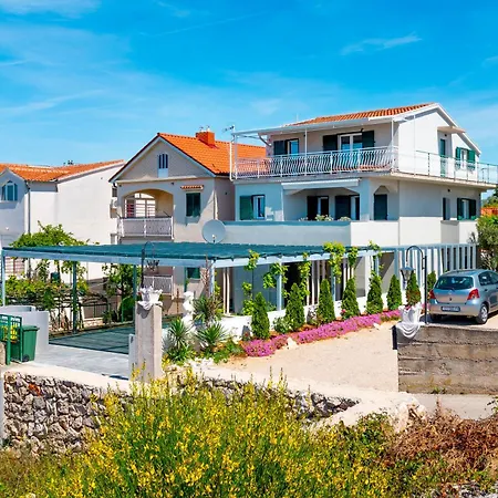 Appartement Ojra New With Seaview Šibenik