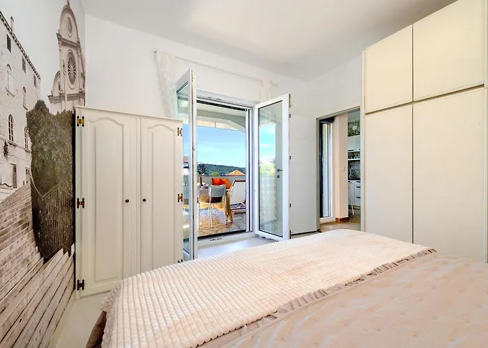 Ojra New With Seaview