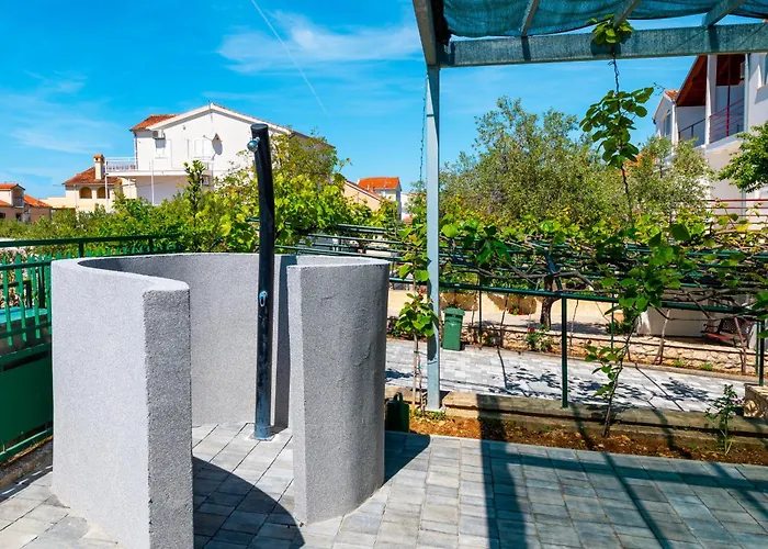 Ojra New With Seaview Appartement